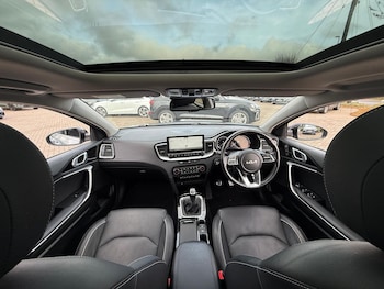 Used Kia XCeed 2022 for sale - 76572519: Photo