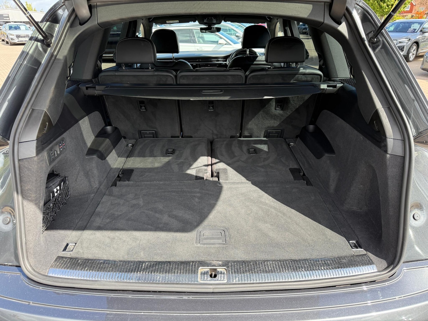 Vehicle 33