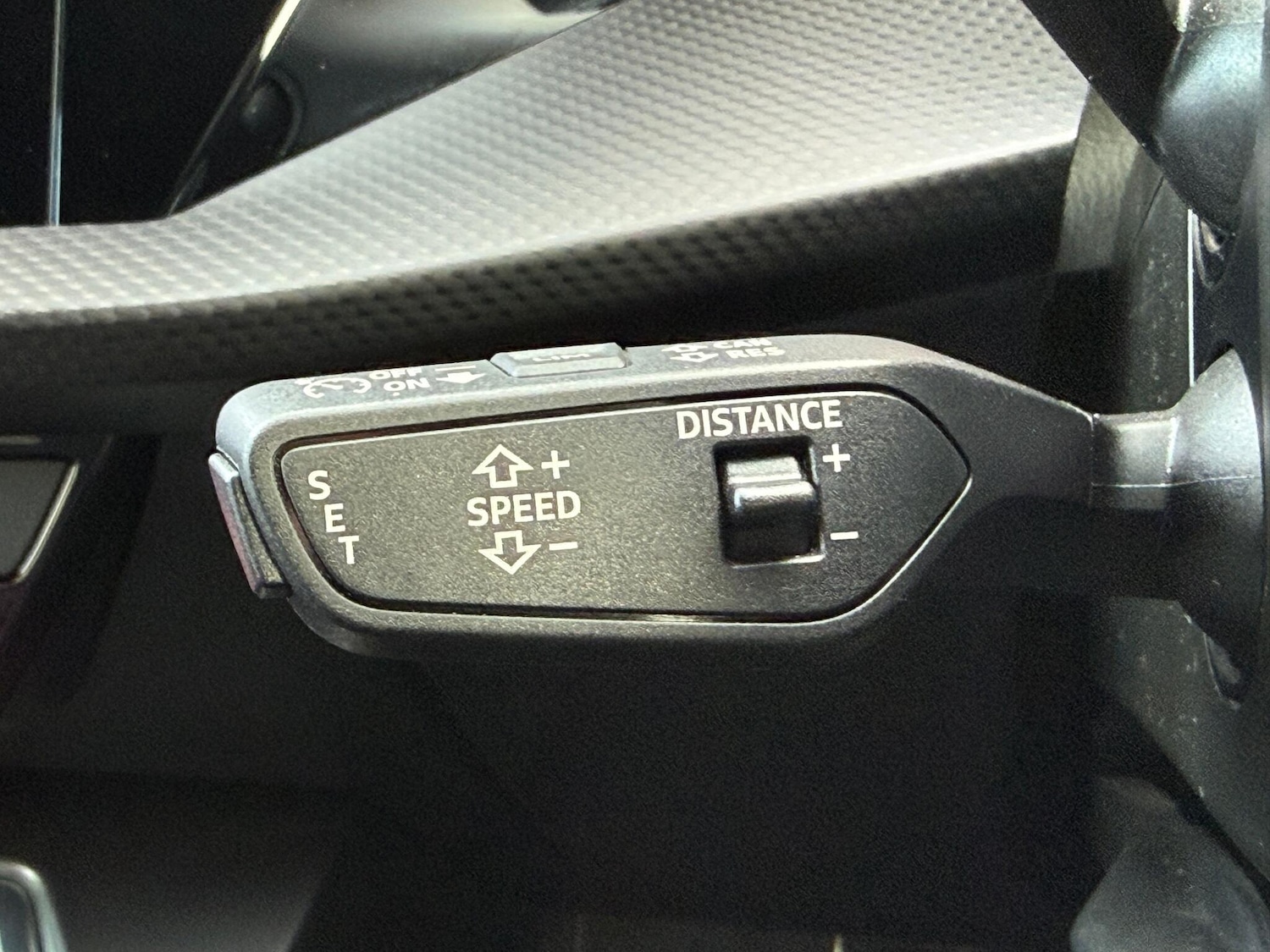 Used Audi RS3 2023 for sale - 76632954: Photo 16