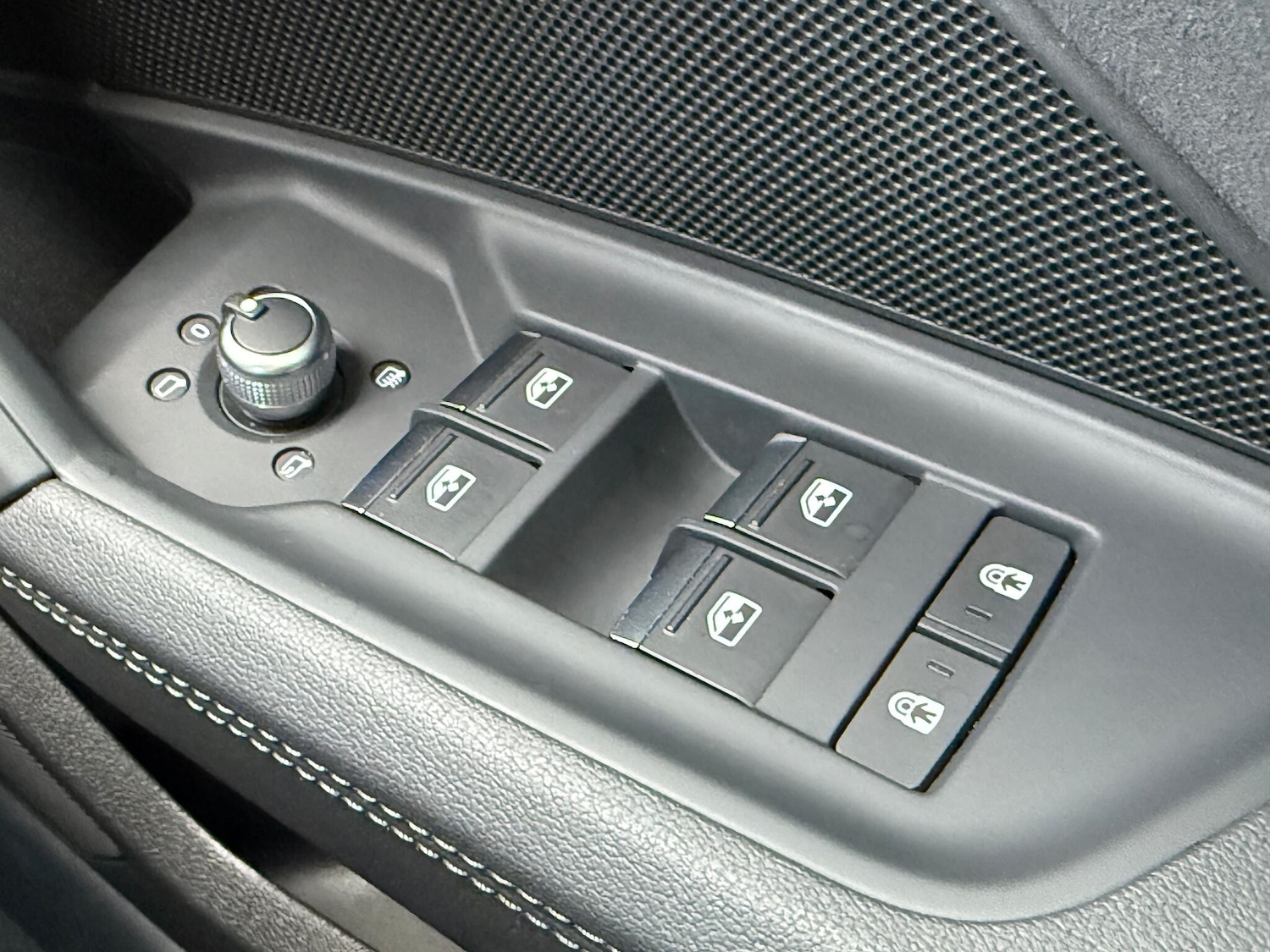 Used Audi RS3 2023 for sale - 76632954: Photo 18