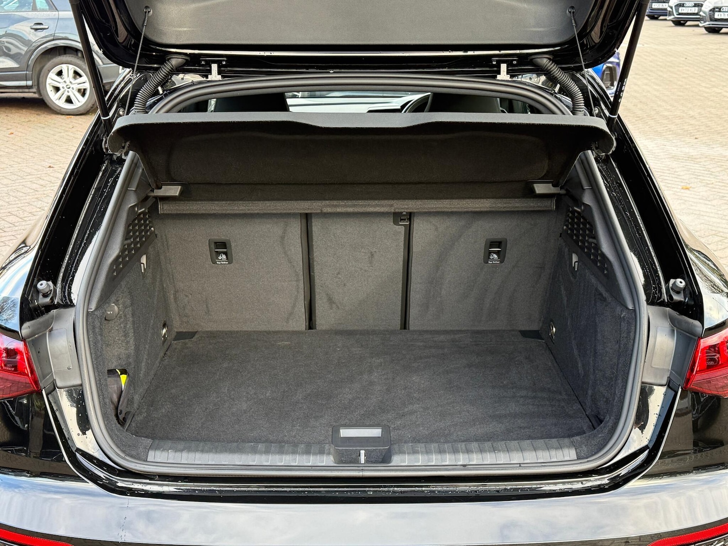 Used Audi RS3 2023 for sale - 76632954: Photo 34