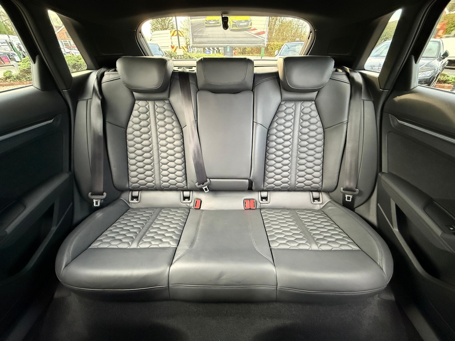 Used Audi RS3 2023 for sale - 76632954: Photo 37