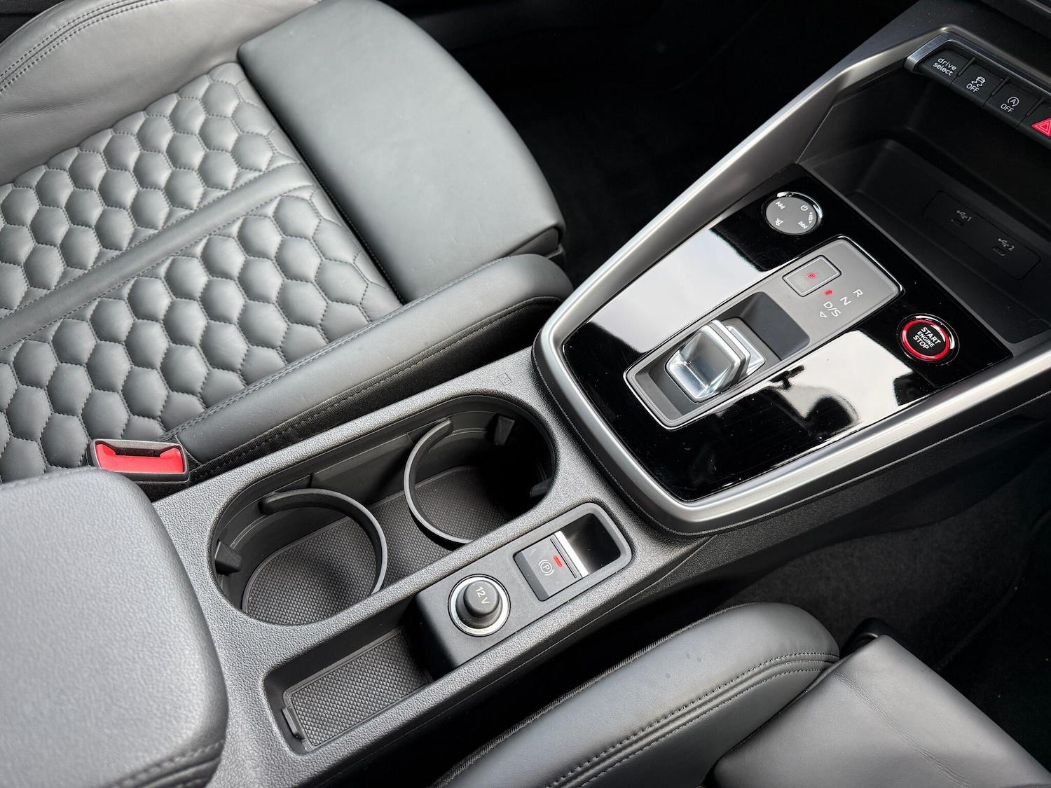 Used Audi RS3 2023 for sale - 76632954: Photo 39