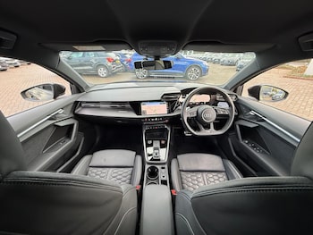 Used Audi RS3 2023 for sale - 76632954: Photo