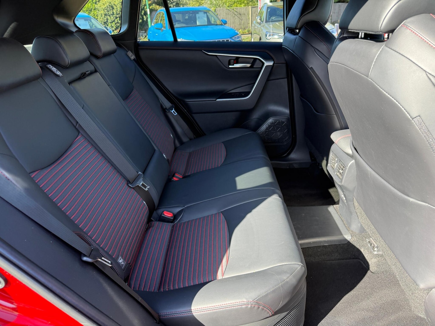 Used Toyota RAV4 2022 for sale - 76188552: Photo 36