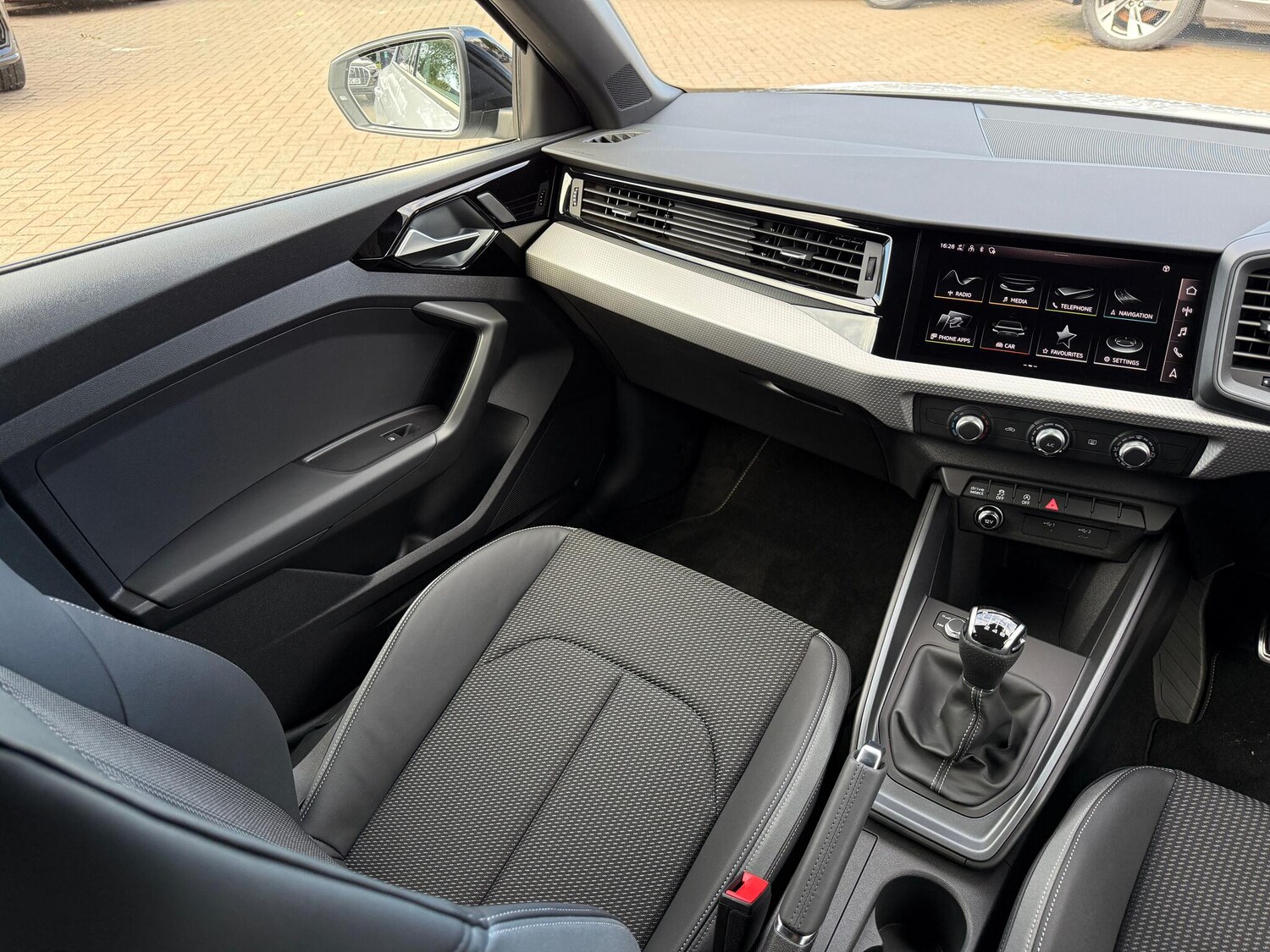 Used Audi A1 for sale - 77497490: Photo 34