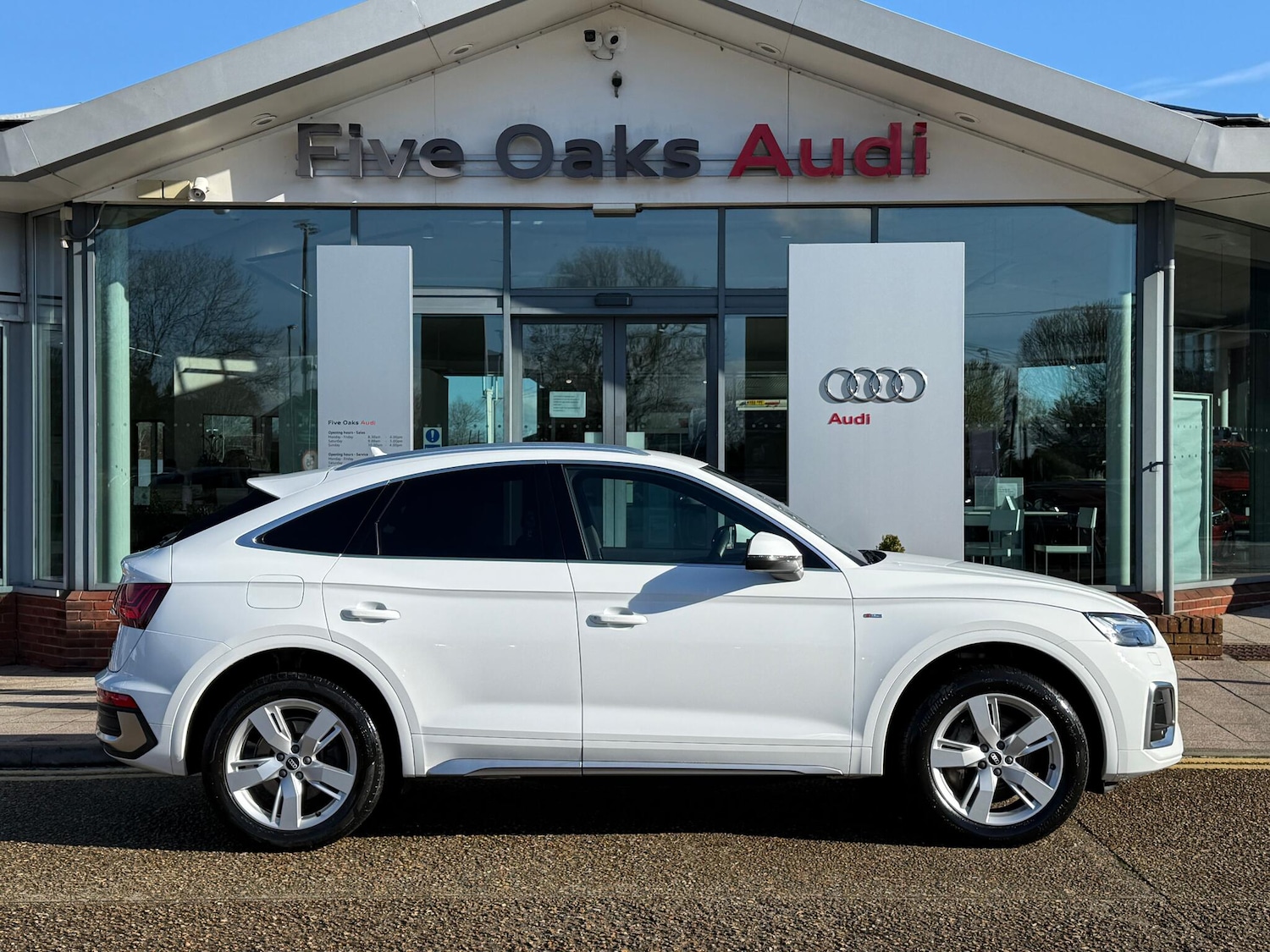 Used Audi Q5 2022 for sale - 77468525: Photo 2