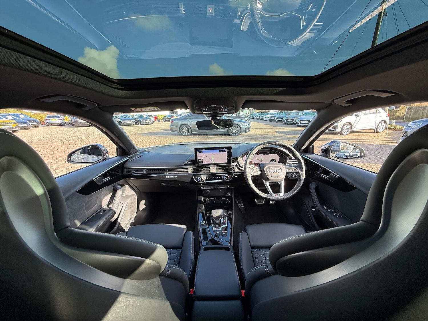 Used Audi RS4 2023 for sale - 77358389: Photo 3