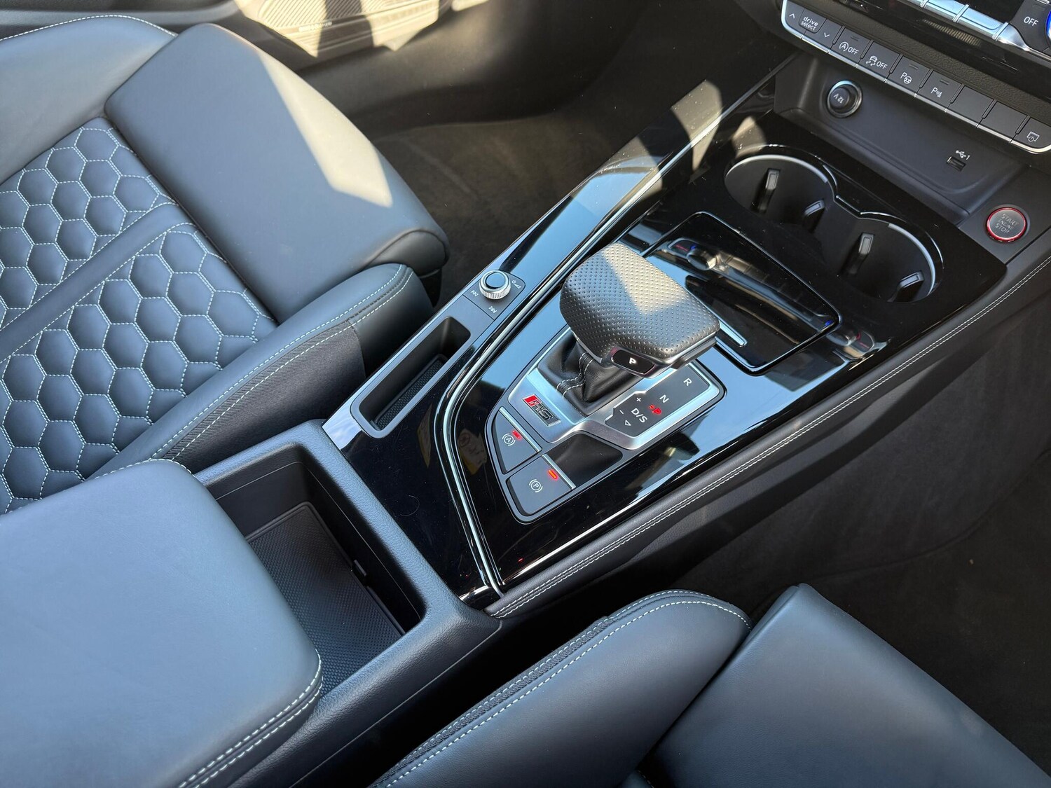 Used Audi RS4 2023 for sale - 77358389: Photo 48