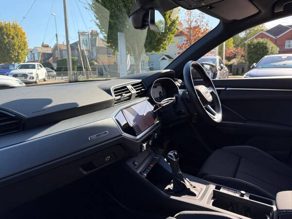 Used Audi Q3 2021 for sale - 76246677: Photo 27