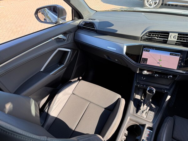 Used Audi Q3 2021 for sale - 76246677: Photo 32