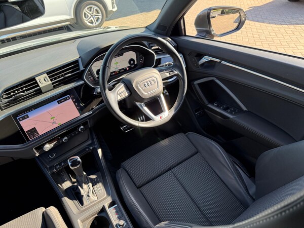 Used Audi Q3 2021 for sale - 76246677: Photo 36