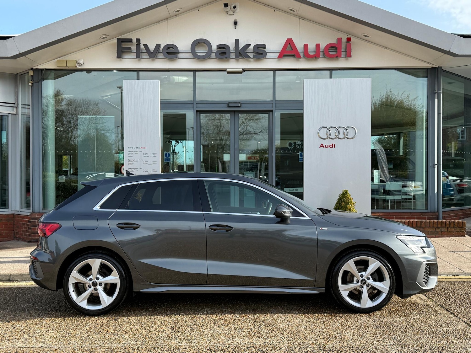 Used Audi A3 2023 for sale - 76458085: Photo 2