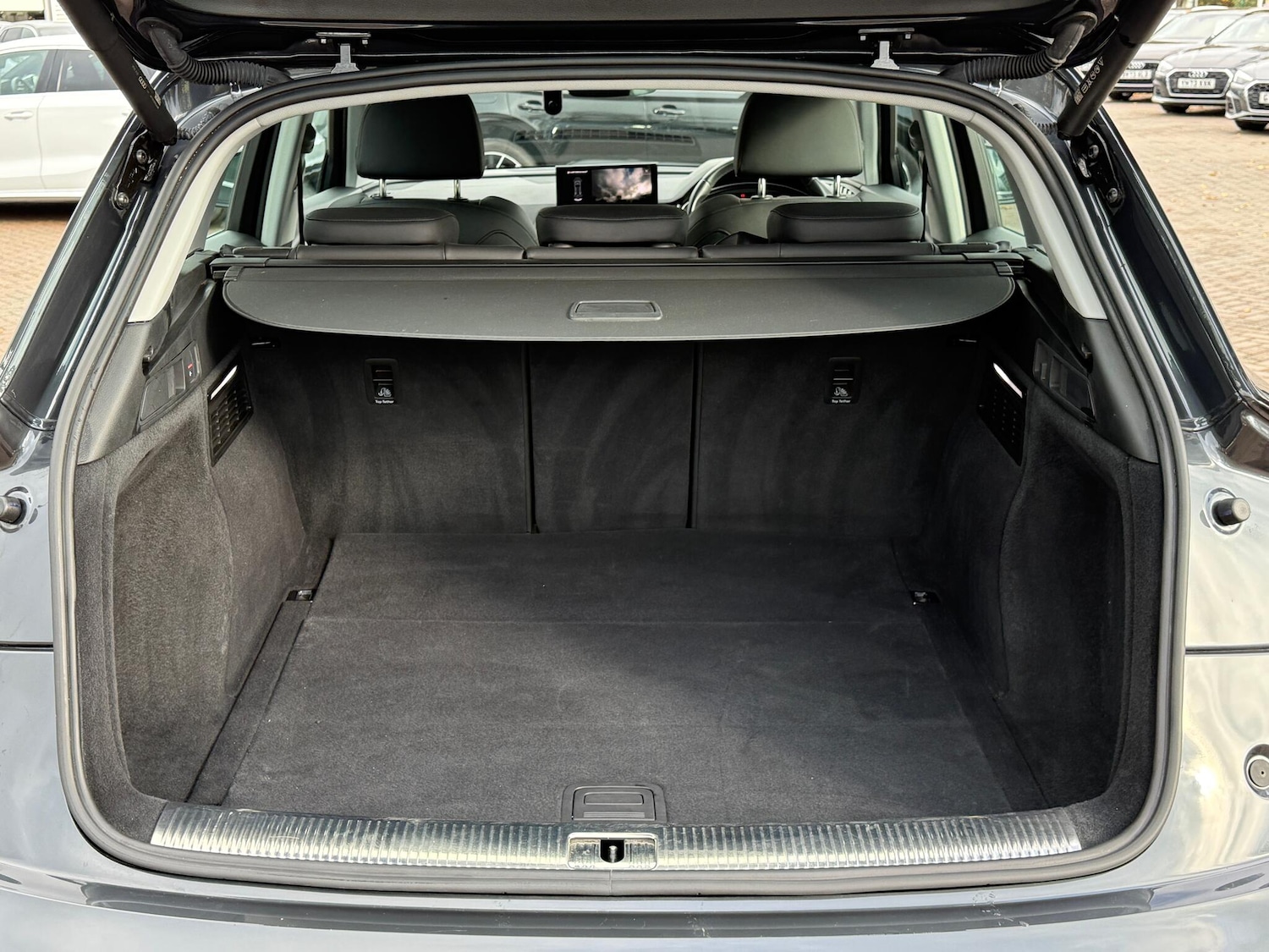 Used Audi Q5 2023 for sale - 76527643: Photo 32