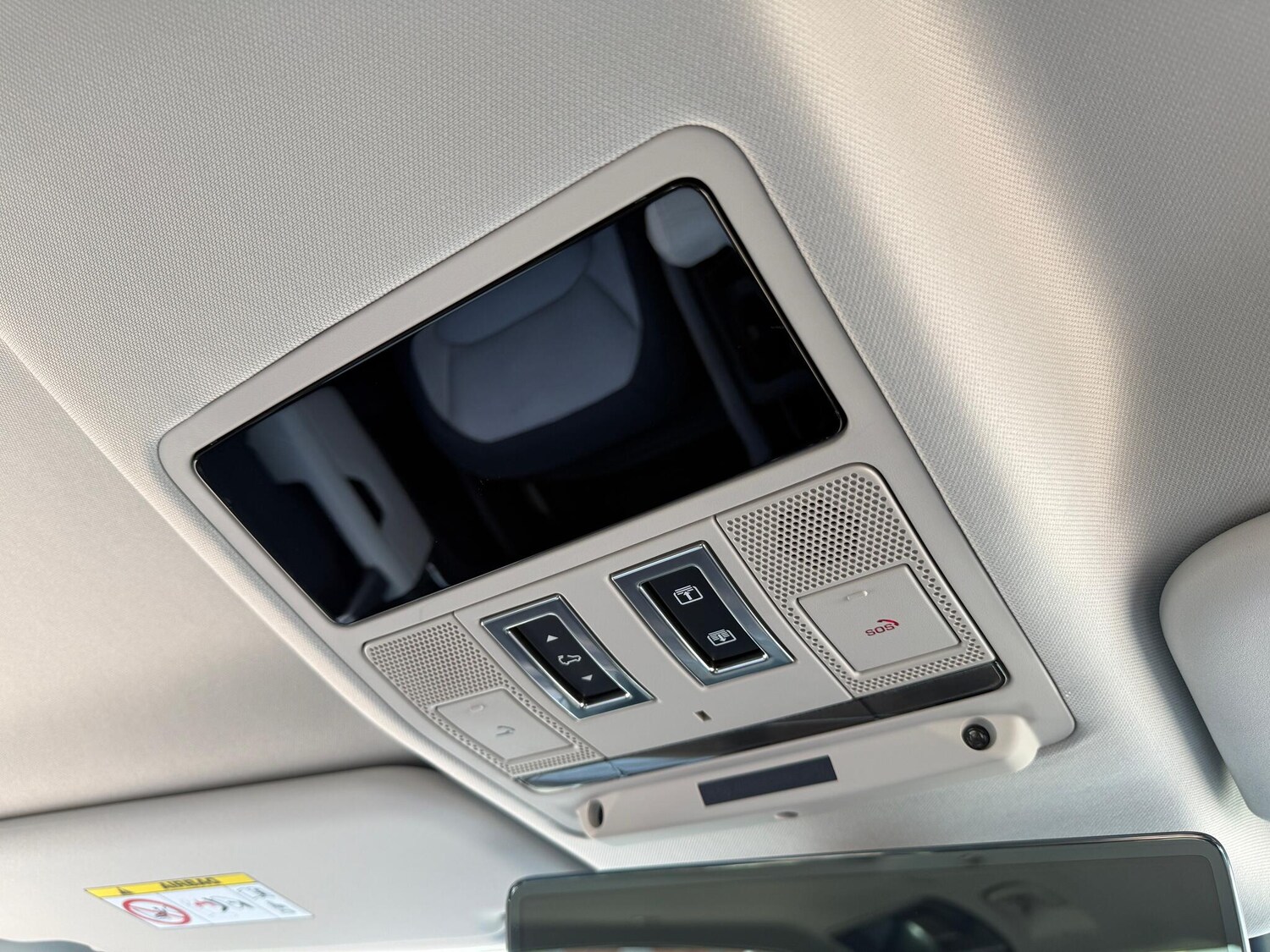 Used Land Rover Defender 2024 for sale - 77597669: Photo 19