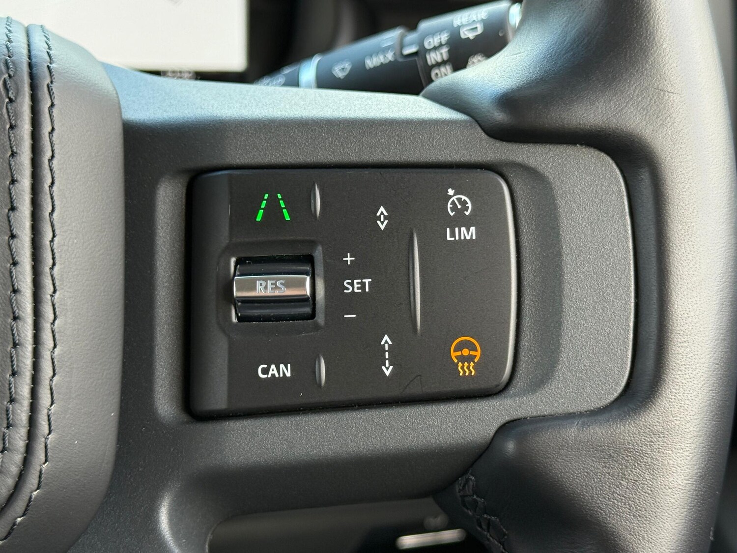 Used Land Rover Defender 2024 for sale - 77597669: Photo 21