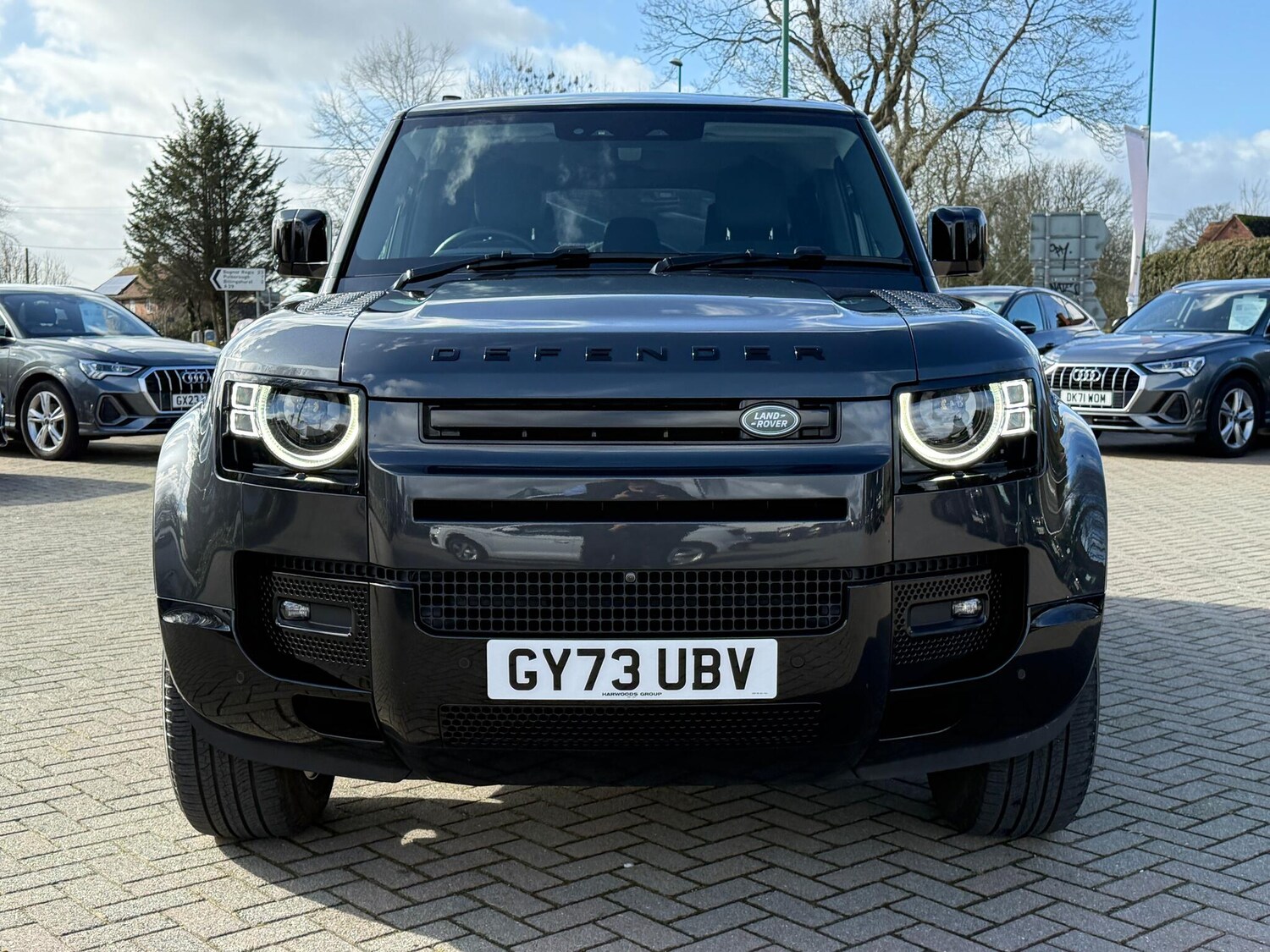 Used Land Rover Defender 2024 for sale - 77597669: Photo 24