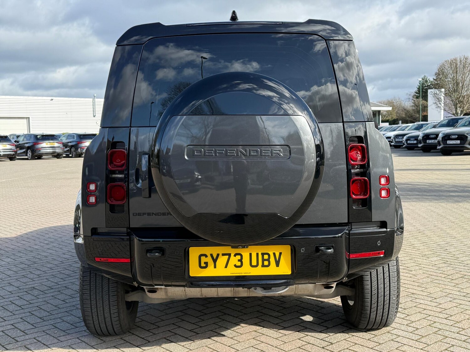 Used Land Rover Defender 2024 for sale - 77597669: Photo 34