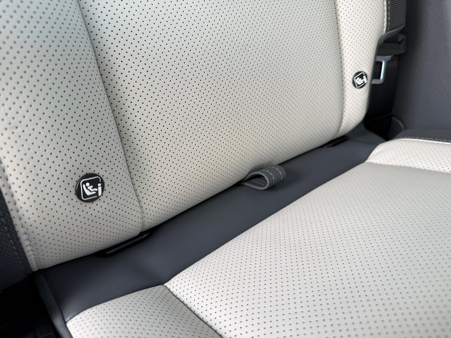 Used Land Rover Defender 2024 for sale - 77597669: Photo 48