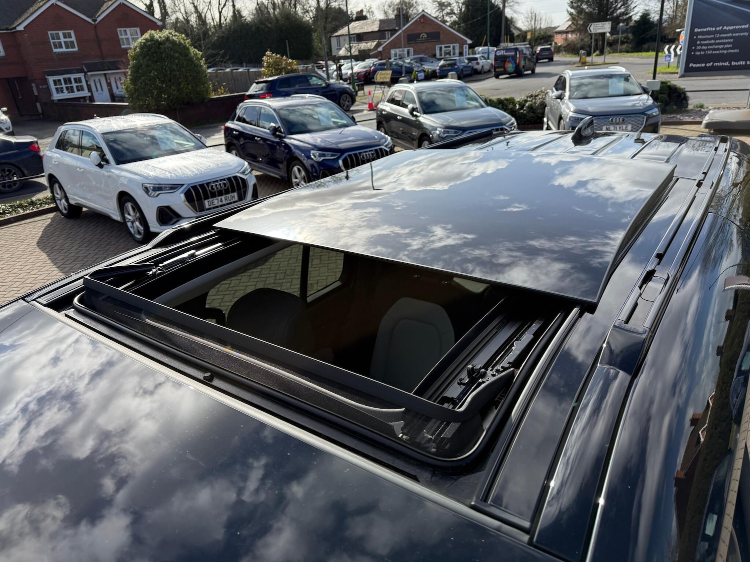 Used Land Rover Defender 2024 for sale - 77597669: Photo 8