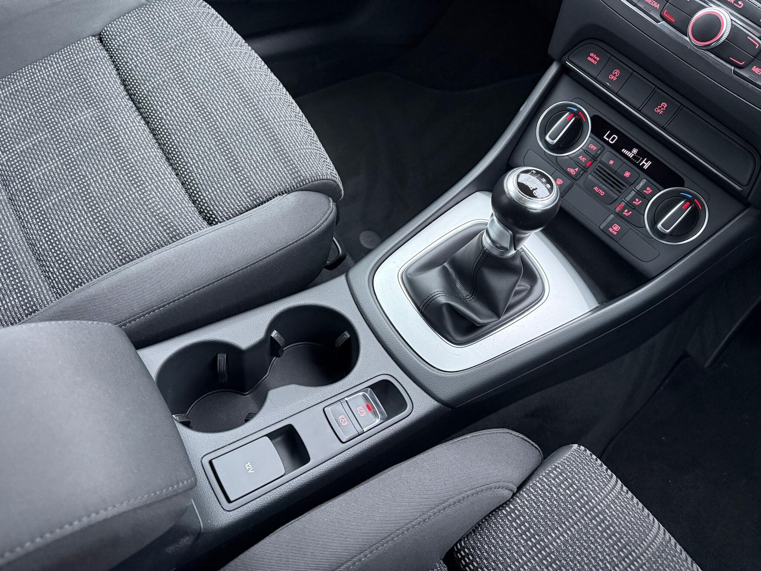 Used Audi Q3 2018 for sale - 77255261: Photo 32