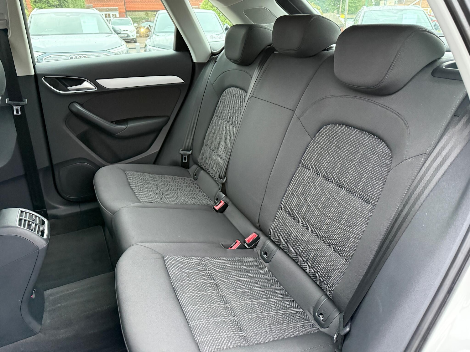 Used Audi Q3 2018 for sale - 77255261: Photo 36