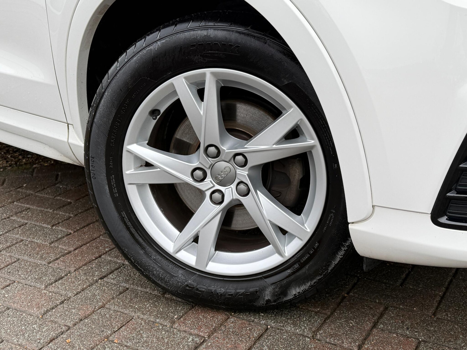 Used Audi Q3 2018 for sale - 77255261: Photo 6