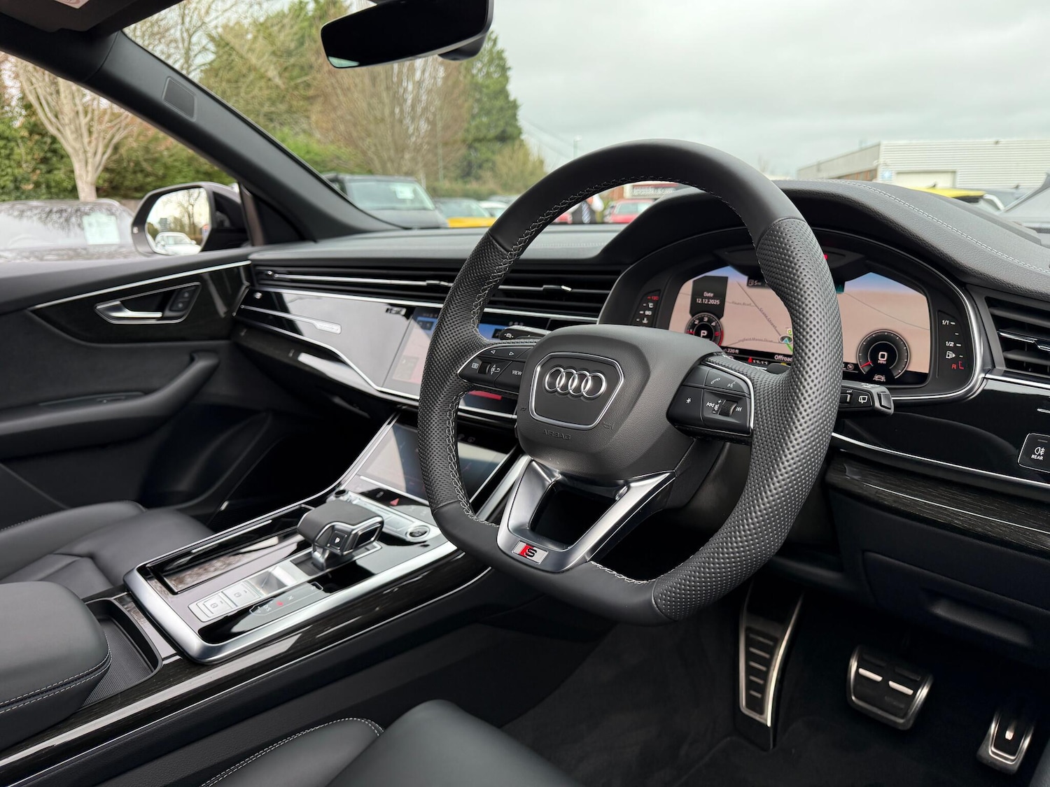 Used Audi Q8 2025 for sale - 76926520: Photo 33