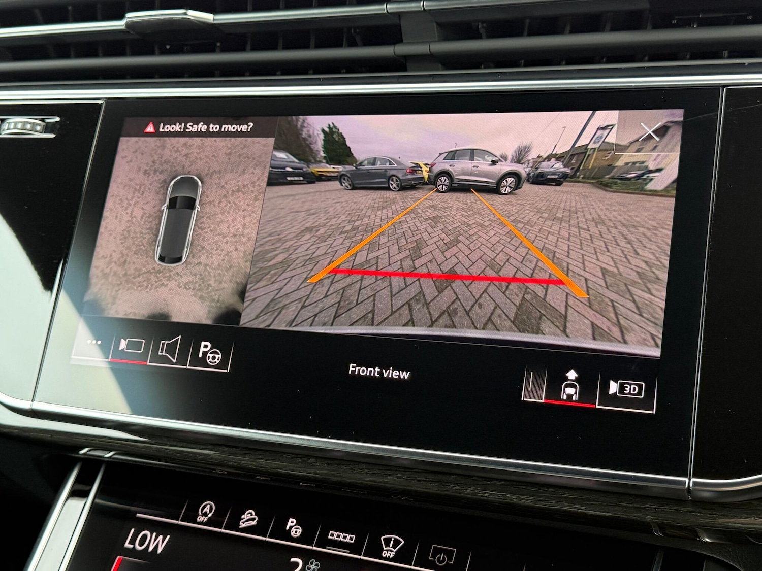 Used Audi Q8 2025 for sale - 76926520: Photo 4