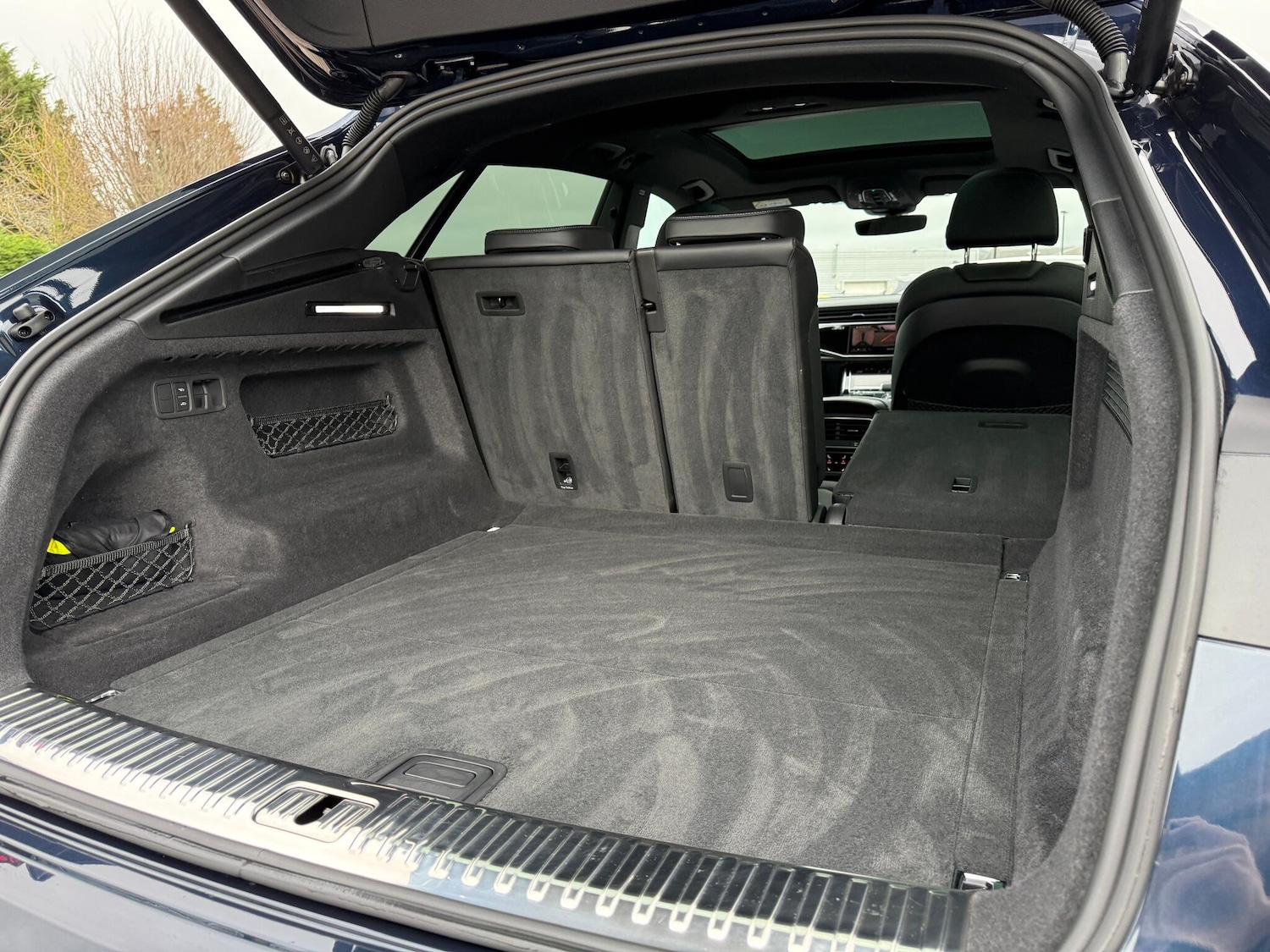 Used Audi Q8 2025 for sale - 76926520: Photo 44