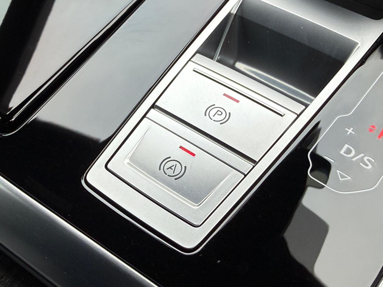 Used Audi Q8 2025 for sale - 76926520: Photo 49