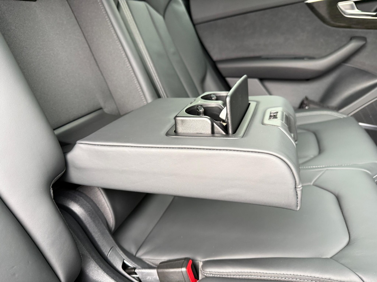 Used Audi Q8 2025 for sale - 76926520: Photo 54