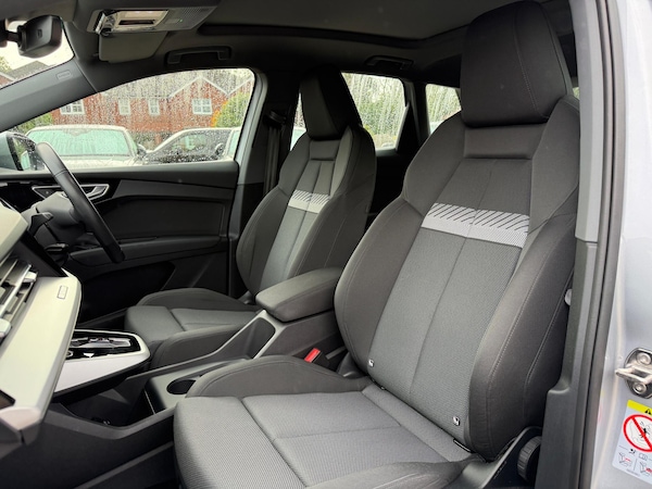 Used Audi Q4 e-tron 2021 for sale - 76270407: Photo 32