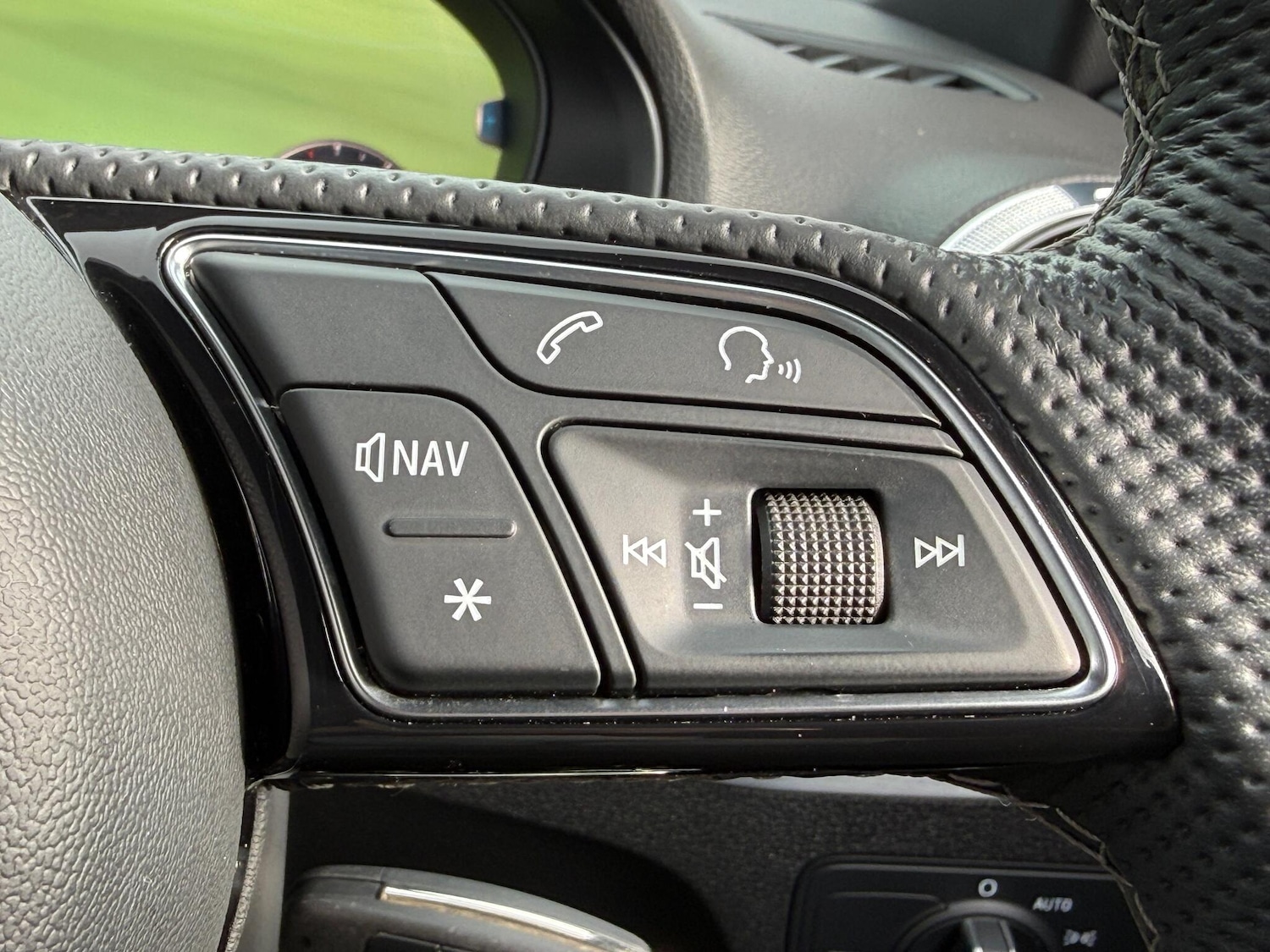 Used Audi Q2 2021 for sale - 76572236: Photo 20