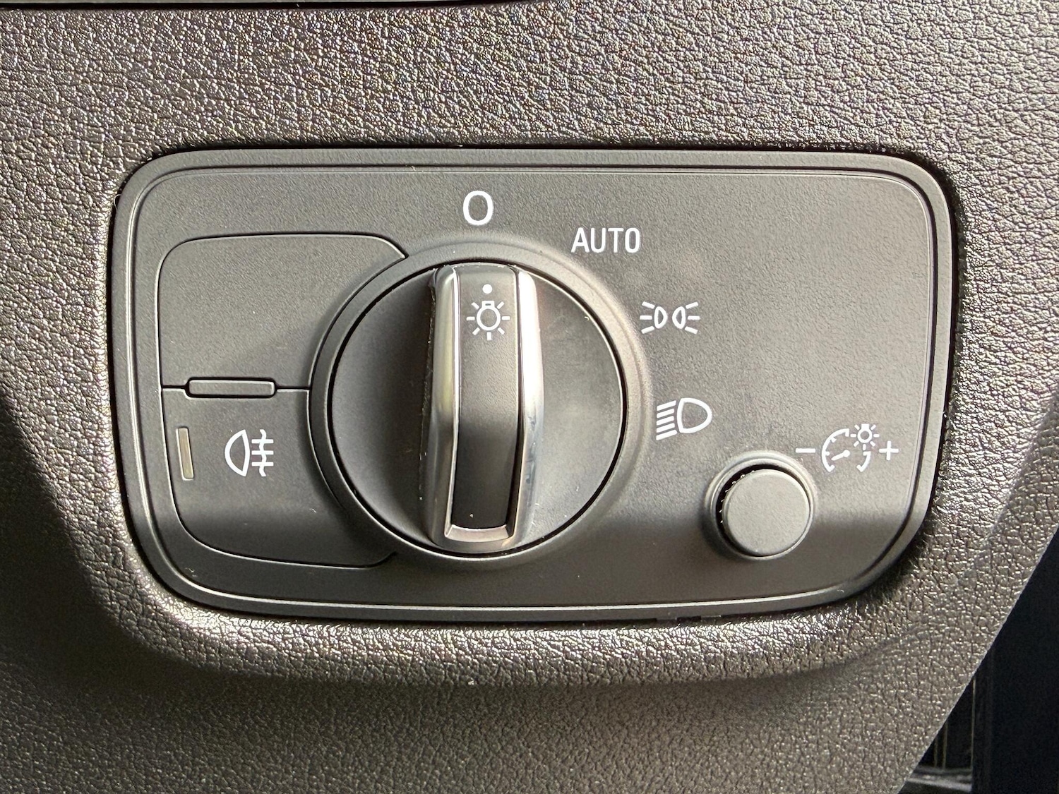 Used Audi Q2 2021 for sale - 76572236: Photo 21