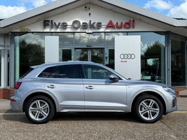Used Audi Q5 2024 for sale - 76031801: Photo 2