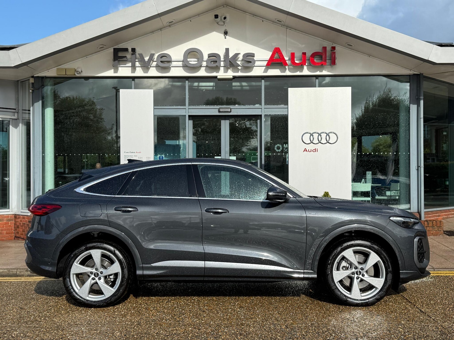 Used Audi Q5 for sale - 76912840: Photo 2