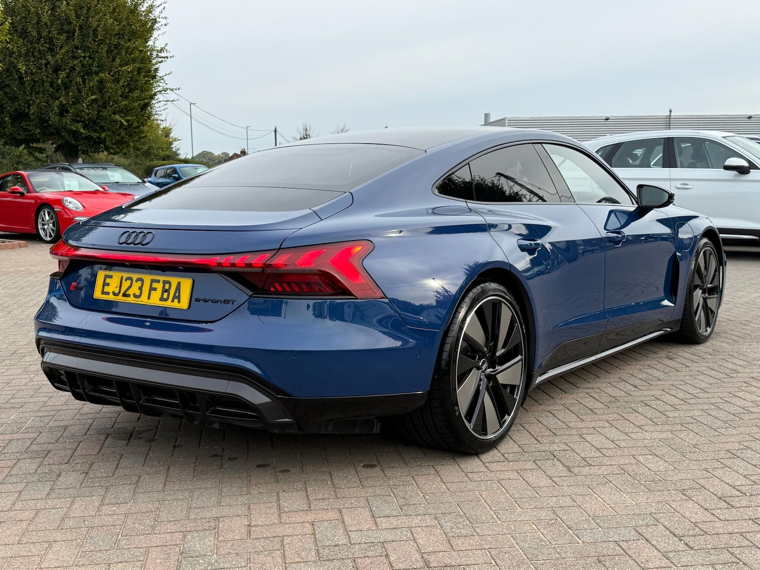 Used Audi RS e-tron GT 2023 for sale - 76138164: Photo 4