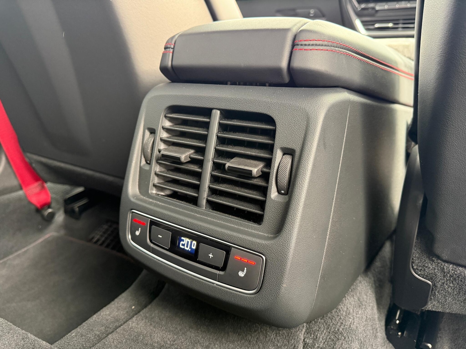 Used Audi RS e-tron GT 2023 for sale - 76138164: Photo 53