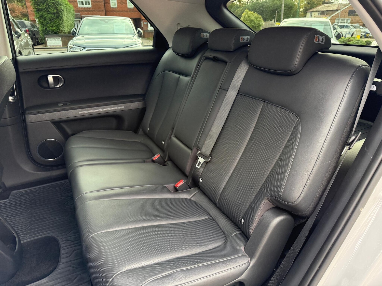 Used Hyundai IONIQ 5 2022 for sale - 76388575: Photo 41