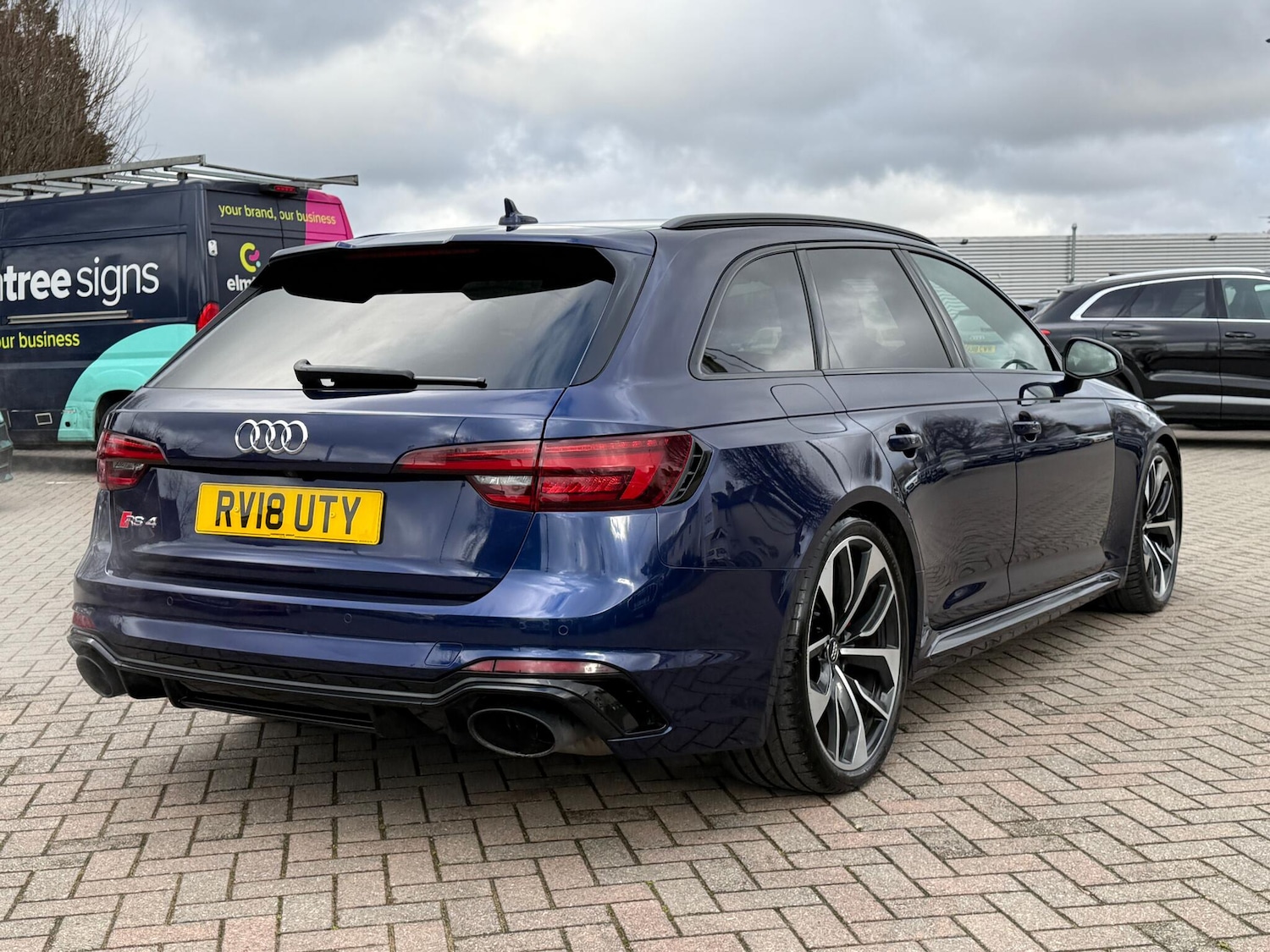 Used Audi RS4 2018 for sale - 77524888: Photo 33
