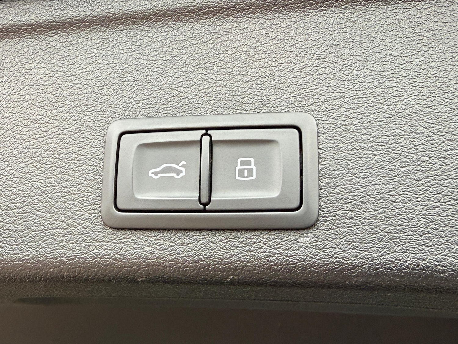 Used Audi RS4 2018 for sale - 77524888: Photo 38