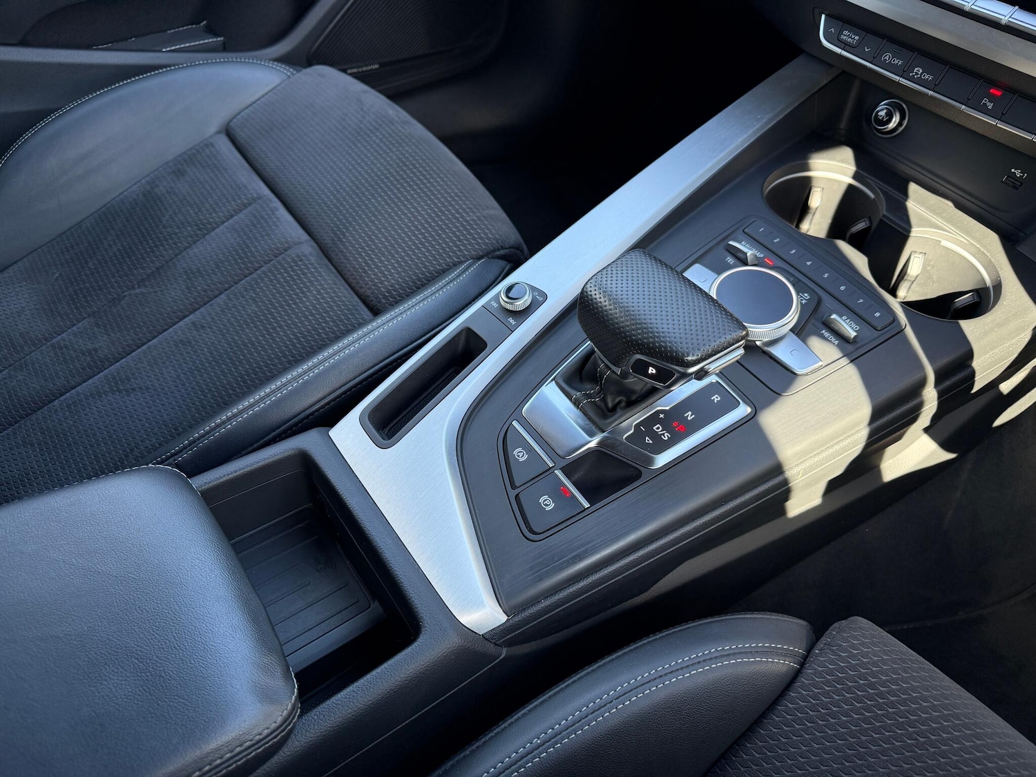 Used Audi A4 Avant 2018 for sale - 76122152: Photo 38
