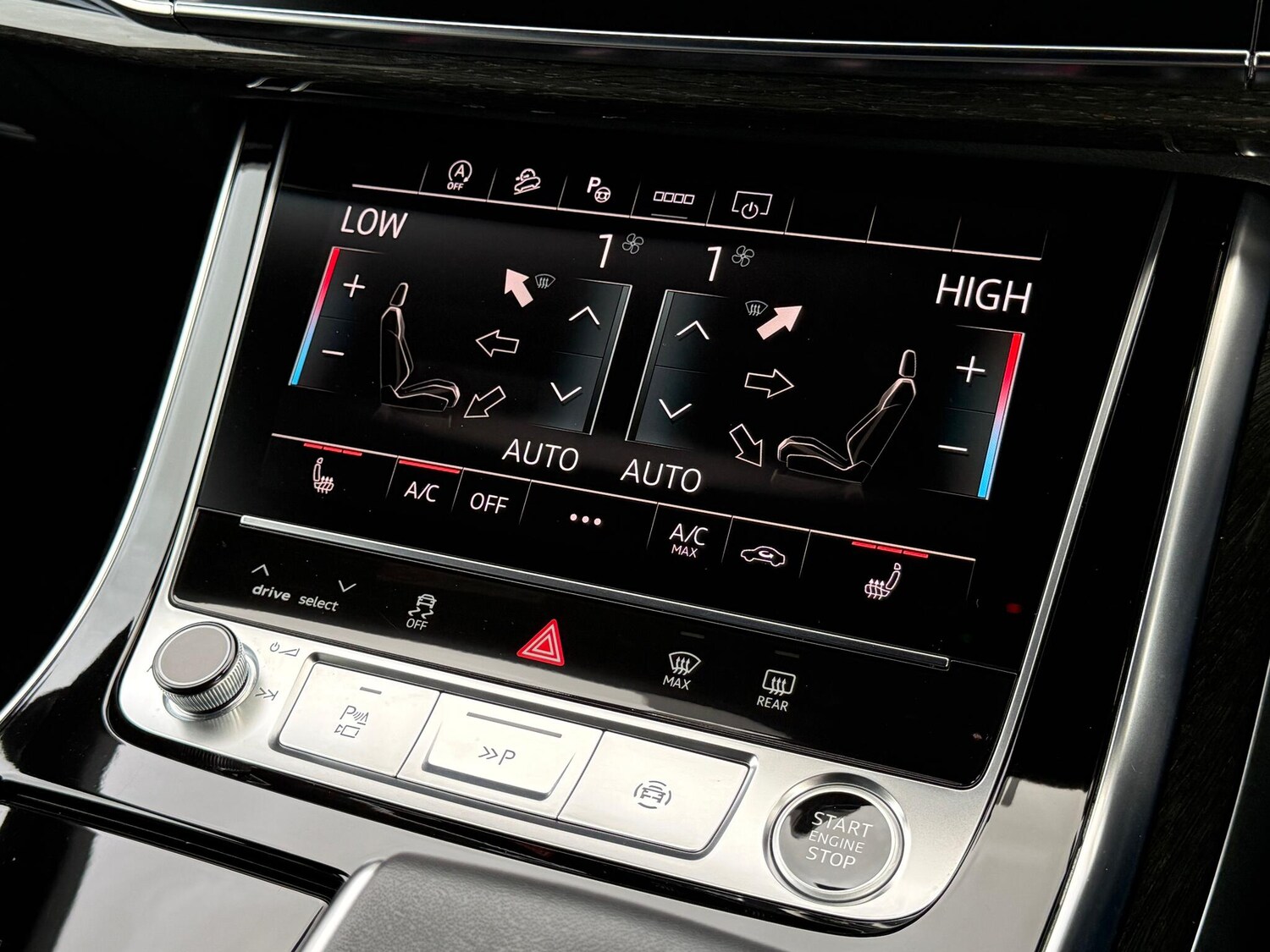 Used Audi Q8 2023 for sale - 77359209: Photo 16