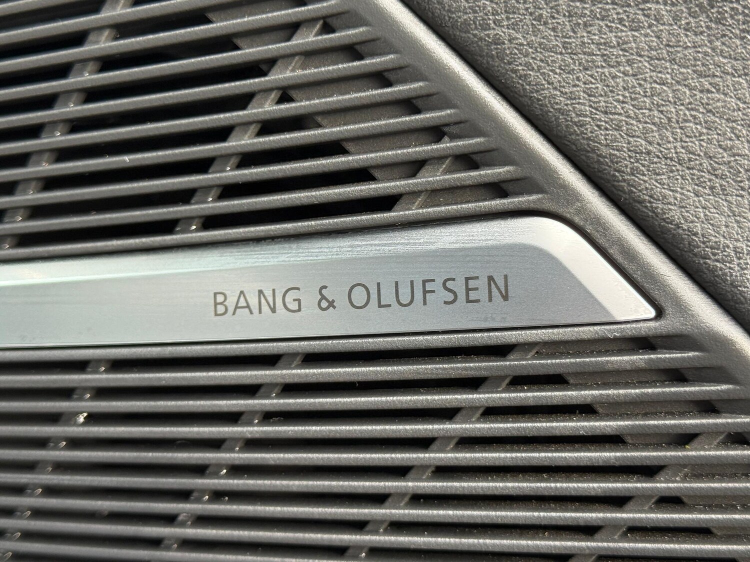 Used Audi Q8 2023 for sale - 77359209: Photo 17