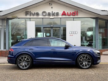 Used Audi Q8 2023 for sale - 77359209: Photo