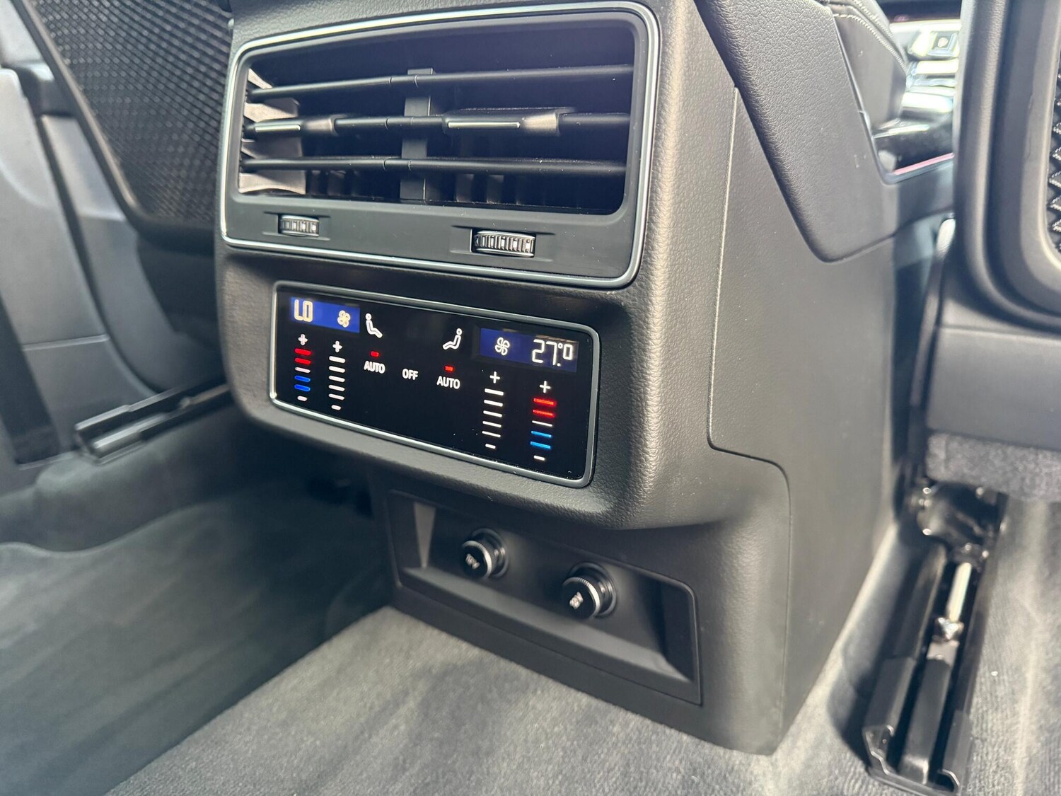 Used Audi Q8 2023 for sale - 77359209: Photo 52