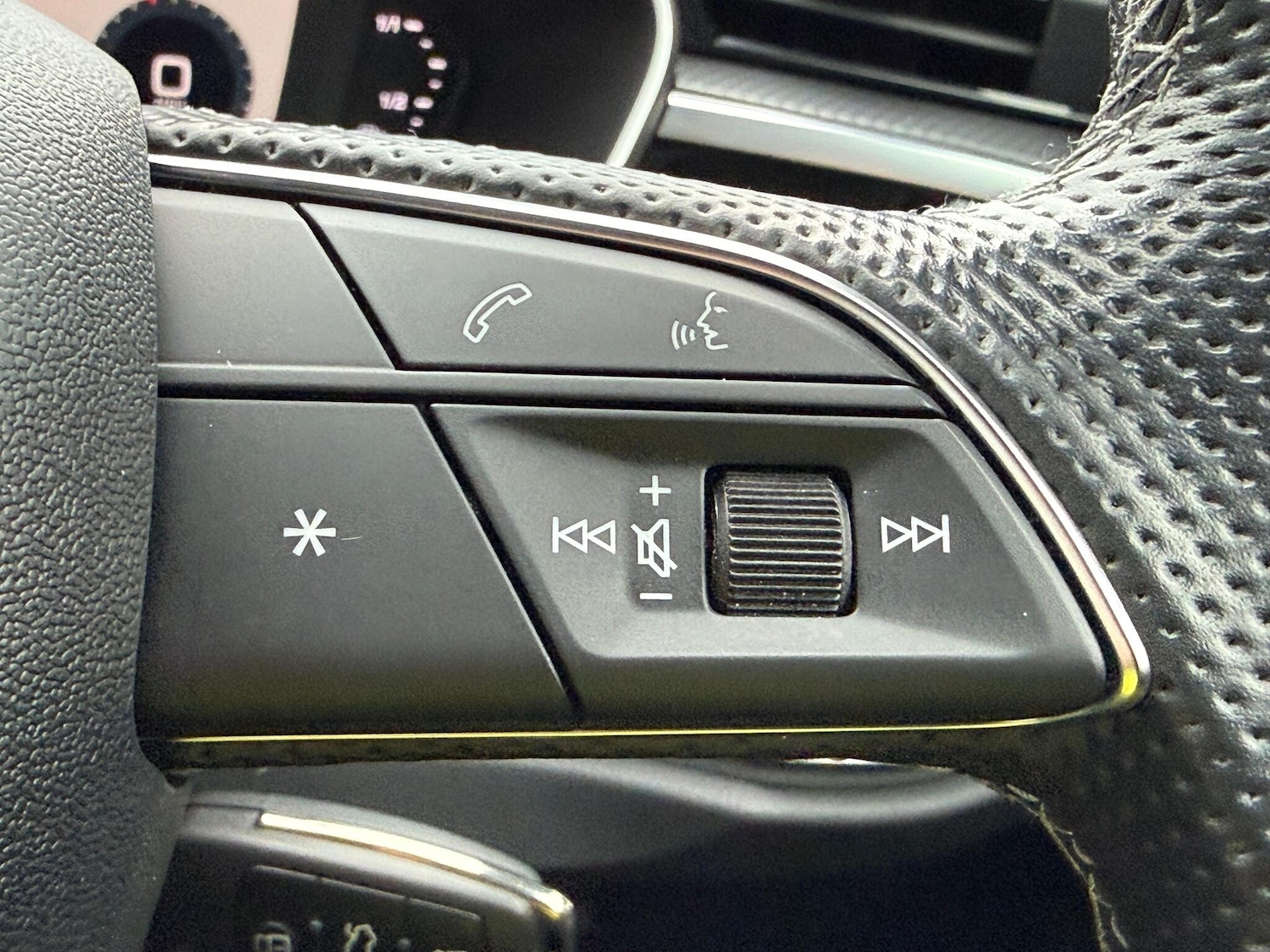 Used Audi Q3 for sale - 77175310: Photo 18