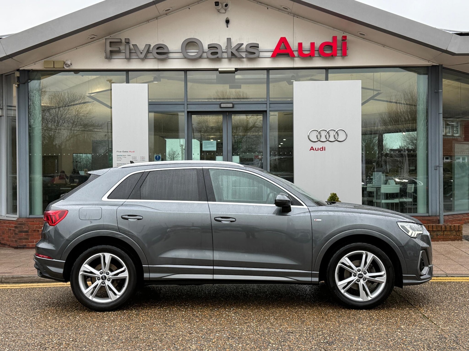Used Audi Q3 for sale - 77175310: Photo 2