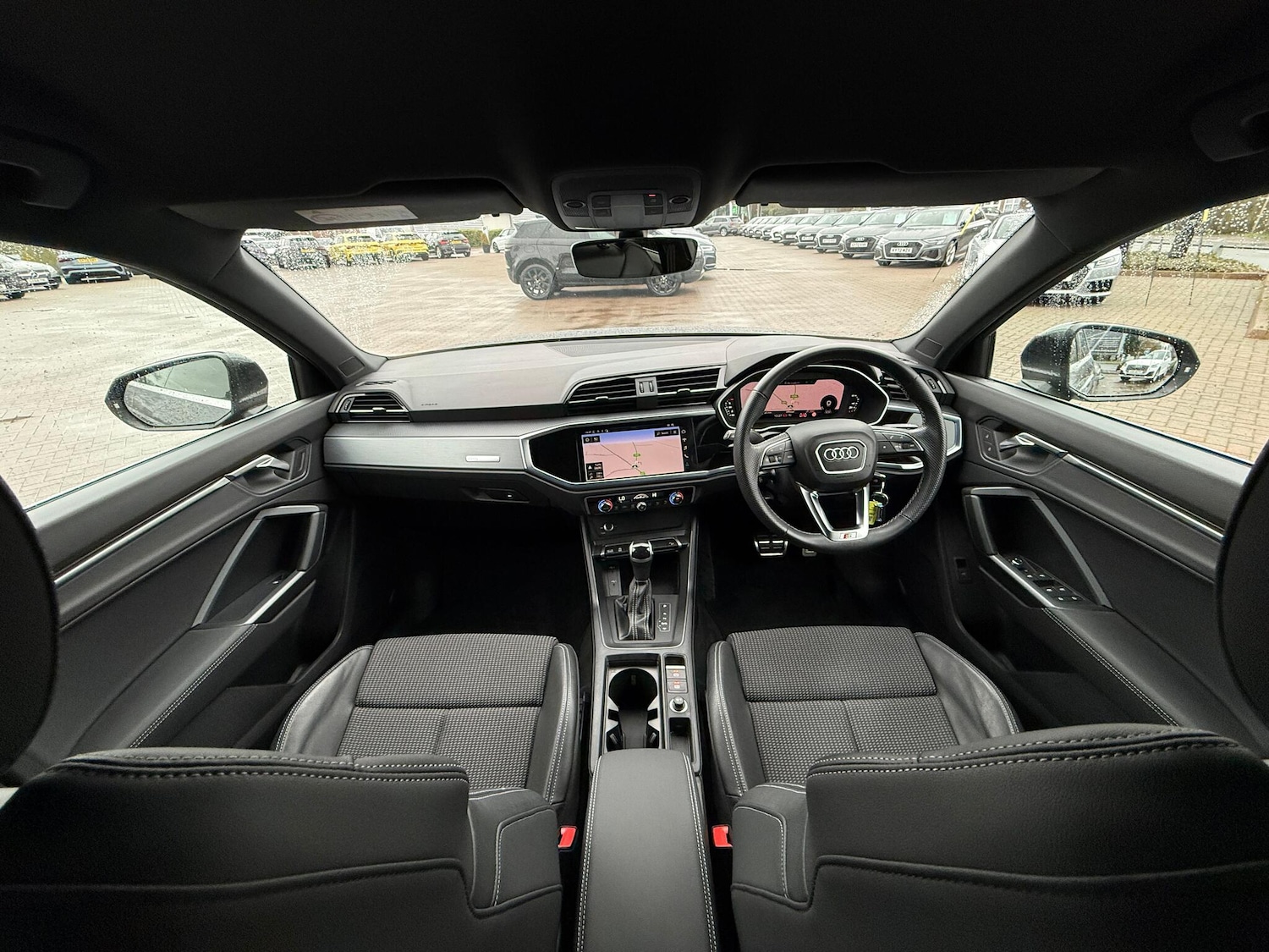 Used Audi Q3 for sale - 77175310: Photo 3